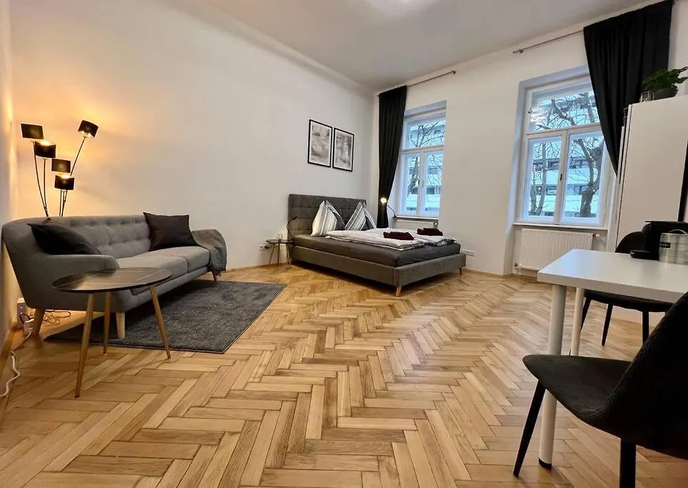 Little Cozy Residence - Enjoy Viennas Spring Season Austria